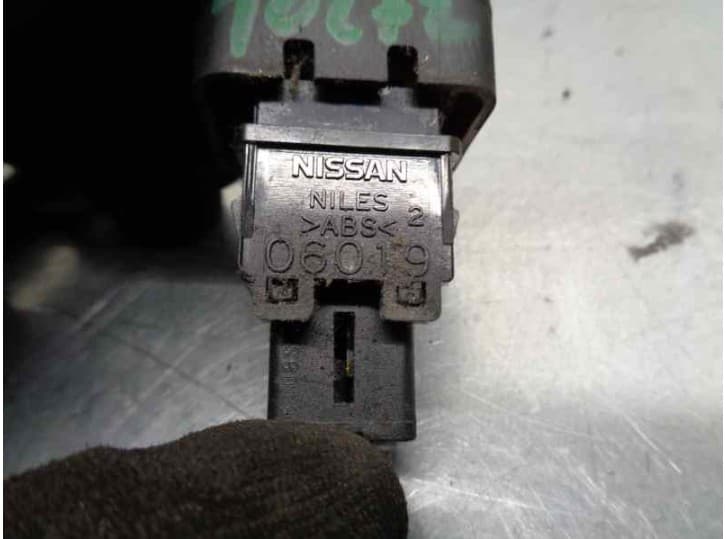 Recambio de warning para nissan note (e11, ne11) 1.4 referencia OEM IAM 06019 3