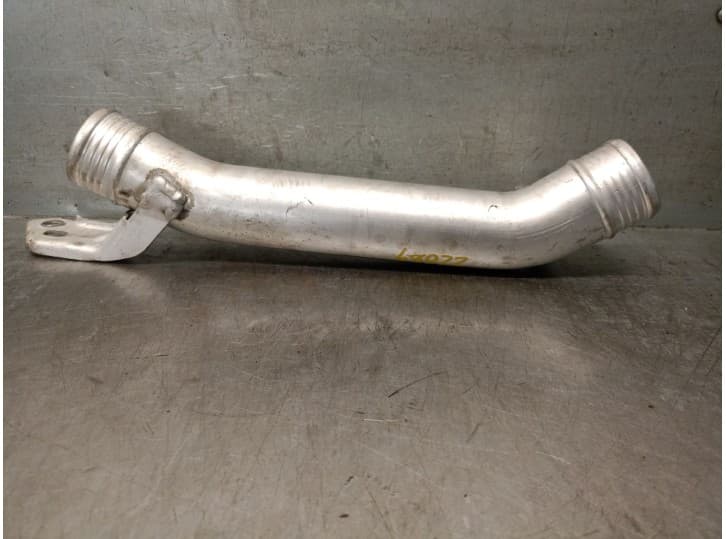 Recambio de tubo para volvo v40 hatchback (525) d2 referencia OEM IAM 31370060 31370060 2