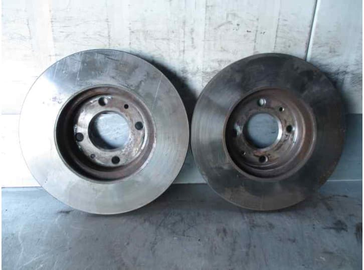 Recambio de disco freno delantero para kia rio ii (jb) 1.5 crdi referencia OEM IAM