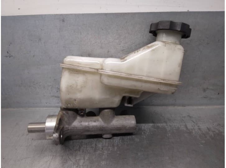 Recambio de bomba freno para hyundai i10 i (pa) 1.1 referencia OEM IAM 585100X300 2