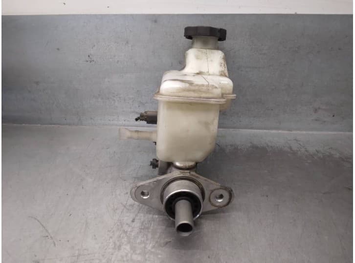 Recambio de bomba freno para hyundai i10 i (pa) 1.1 referencia OEM IAM 585100X300 3