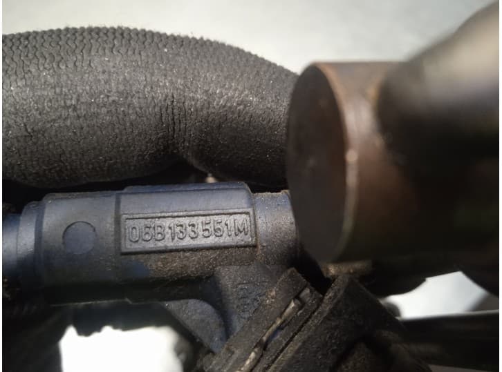 Recambio de rampa inyectora para audi a6 c5 (4b2, 4b4) 1.8 t referencia OEM IAM 06B133681 4