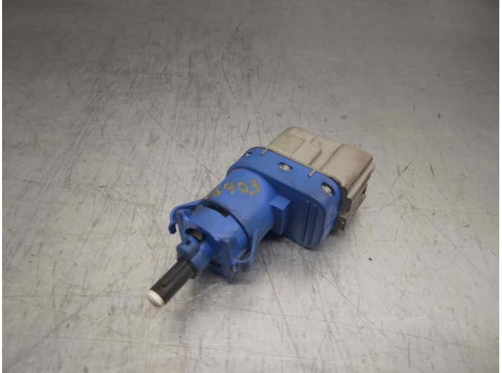 Recambio de interruptor para ford focus iii 1.6 tdci referencia OEM IAM 8T4T9G854AA