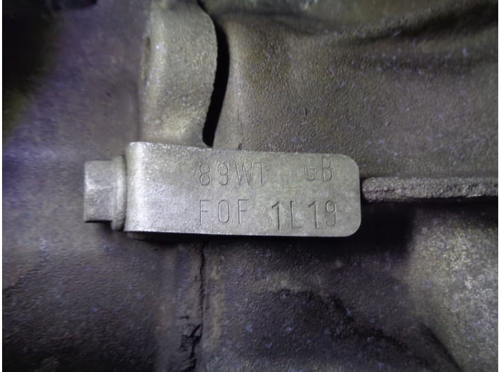 Recambio de caja cambios para ford fiesta iii (gfj) 1.3 referencia OEM IAM 89WTGB F0F1L19 10