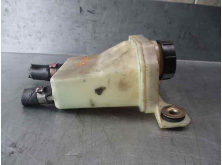 Recambio de deposito servo para fiat brava (182_) 1.9 jtd referencia OEM IAM 7768650