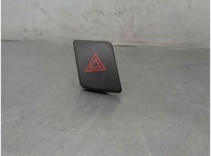 Recambio de warning para toyota yaris (_p9_) 1.33 vvt-i (nsp90_) referencia OEM IAM 843320D020
