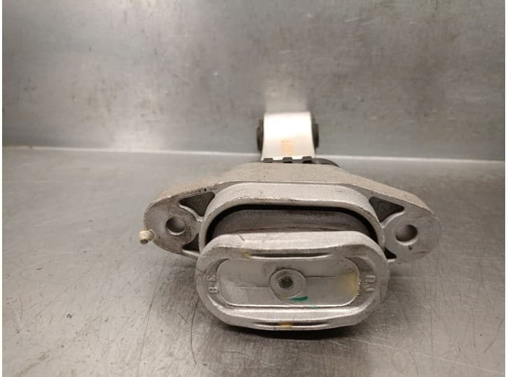 Recambio de soporte cambio para hyundai tucson hybrid referencia OEM IAM 21950L3100 2