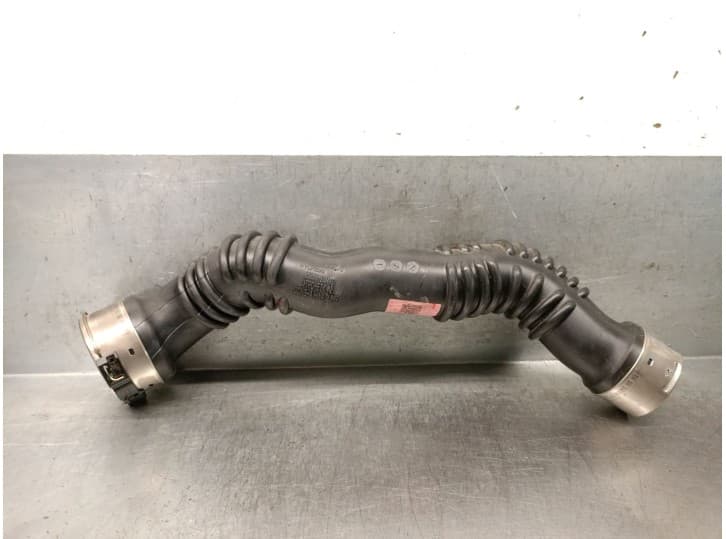 Recambio de tubo para hyundai tucson hybrid referencia OEM IAM 282602M410 2
