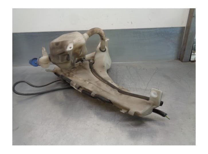 Recambio de deposito limpia para volvo v50 (545) d5 referencia OEM IAM 30657122 30657121 2