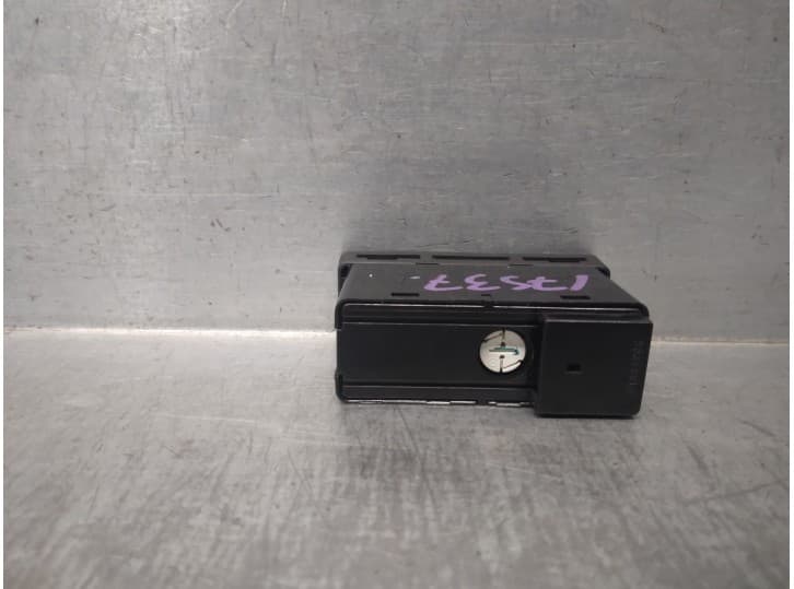 Recambio de warning para bmw x5 (e53) 3.0 d referencia OEM IAM 61318368920 2