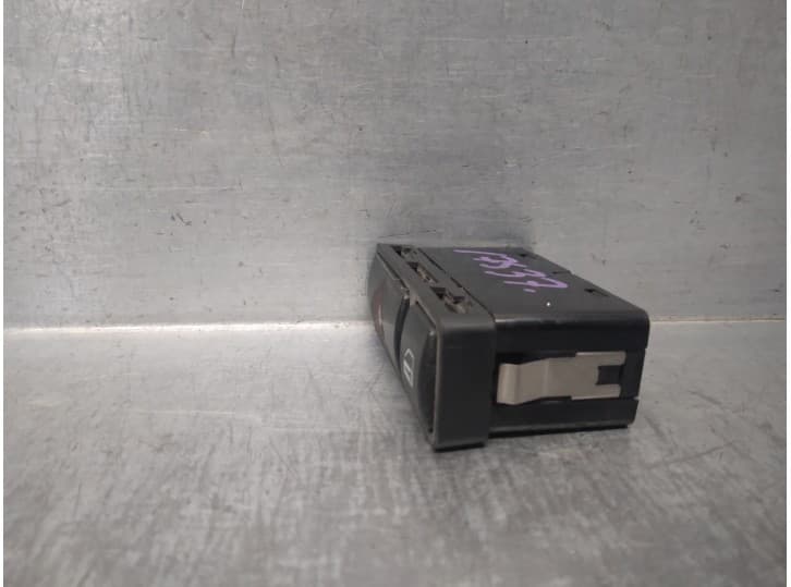 Recambio de warning para bmw x5 (e53) 3.0 d referencia OEM IAM 61318368920 3