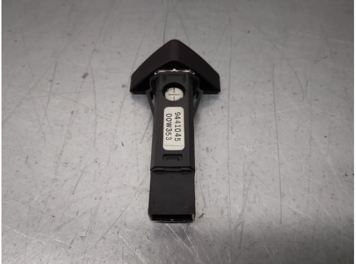 Recambio de warning para volvo v70 ii (285) 2.5 tdi referencia OEM IAM 9441045 2