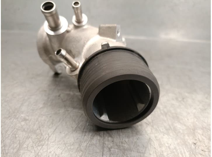 Recambio de tubo para hyundai tucson hybrid referencia OEM IAM G4FT 5