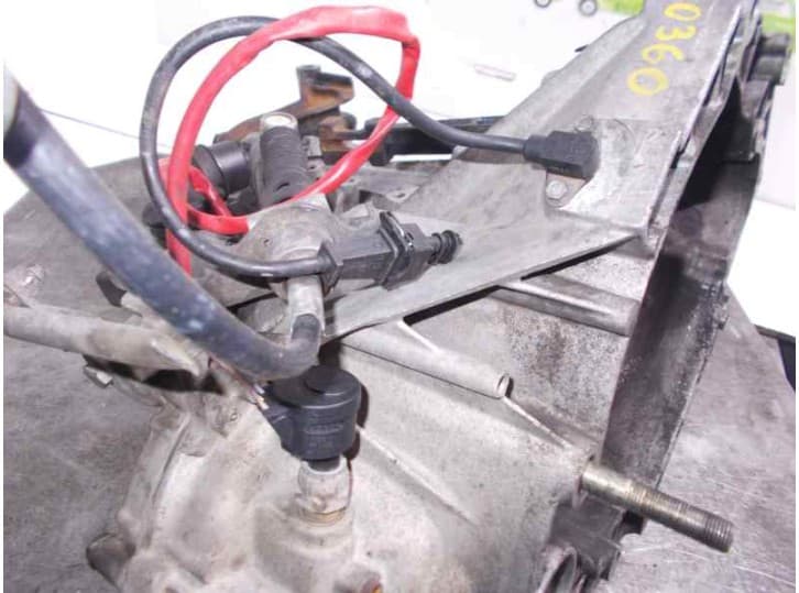 Recambio de caja cambios para fiat punto (176_) 1.7 td referencia OEM IAM 46410355 8
