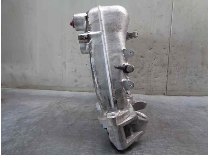 Recambio de colector admision para saab 9-5 (ys3e) 2.3 t referencia OEM IAM 9185836 3