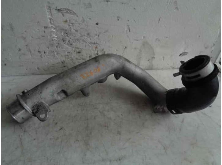 Recambio de tubo para mazda premacy (cp) 2.0 td referencia OEM IAM RF4P1324XB 2