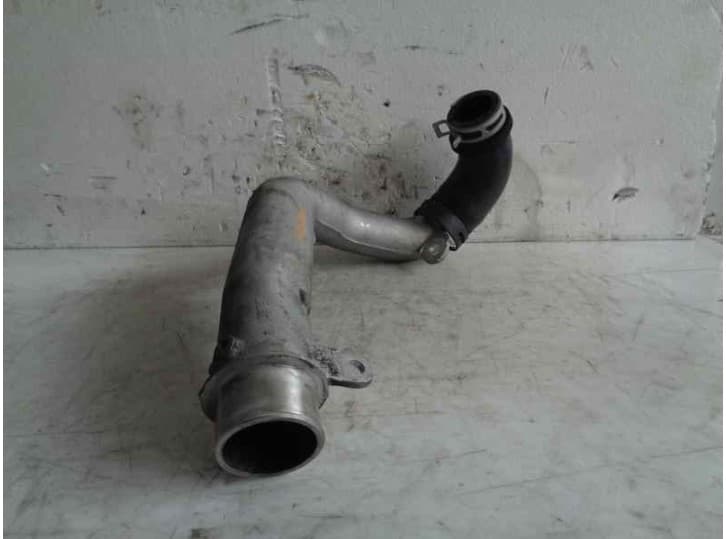 Recambio de tubo para mazda premacy (cp) 2.0 td referencia OEM IAM RF4P1324XB 3