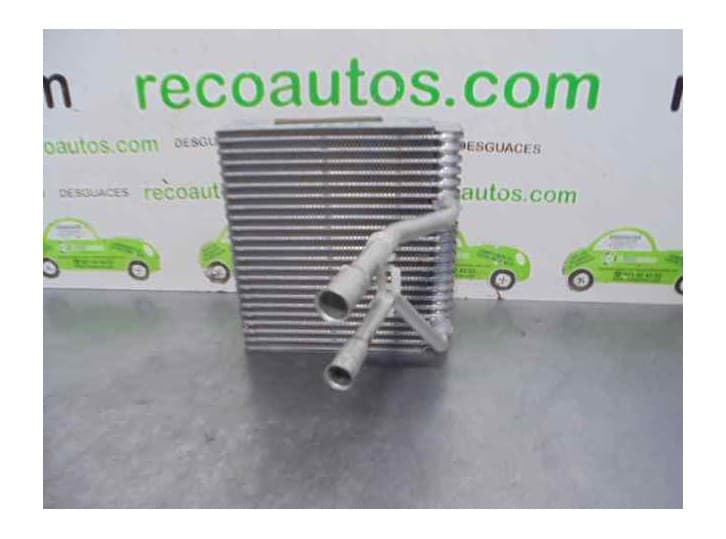 Recambio de evaporador aire acondicionado para ford fusion (ju_) 1.4 referencia OEM IAM