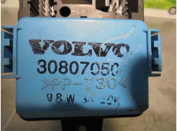Recambio de caja reles / fusibles para volvo s40 i (644) 1.6 referencia OEM IAM 30807050 3