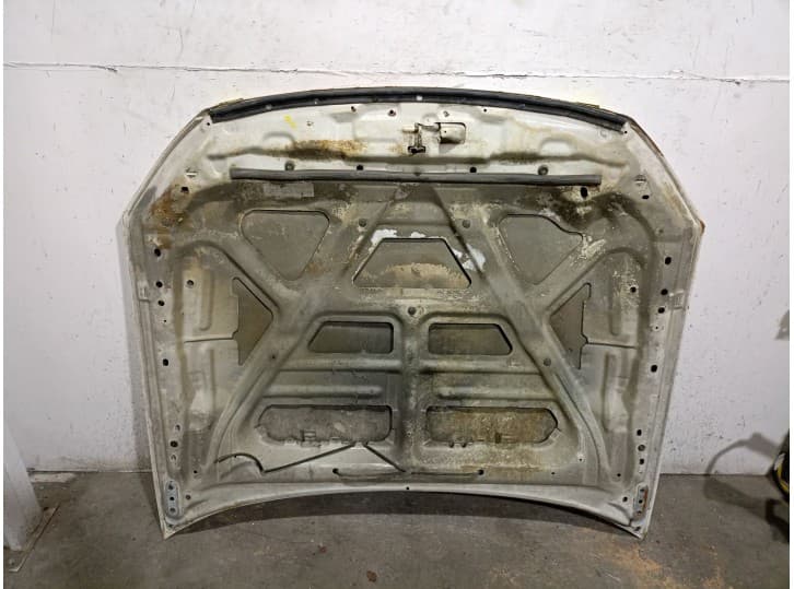 Recambio de capot para ford ranger (et) 2.5 tddi referencia OEM IAM 5139731 5139731 5
