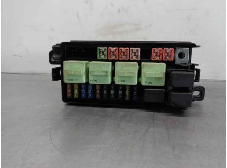 Recambio de caja reles / fusibles para mini mini (r50, r53) one referencia OEM IAM 1480790