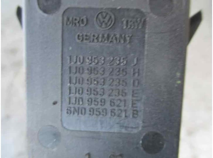 Recambio de boton luneta para volkswagen bora i (1j2) 1.9 tdi referencia OEM IAM   TRW 5