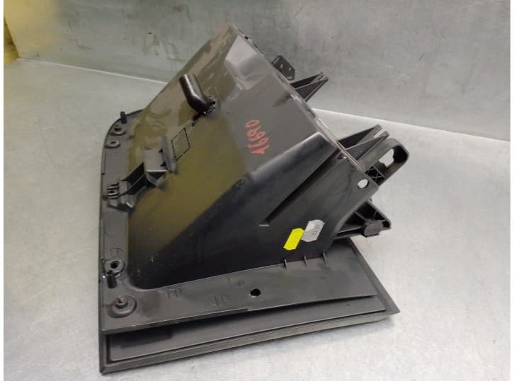 Recambio de guantera para seat ibiza iv (6j5, 6p1) 1.4 tsi referencia OEM IAM 6J1857103A 5