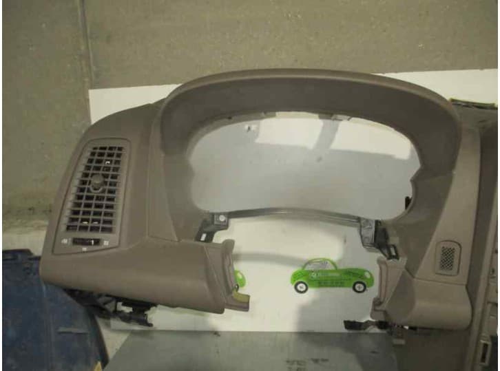 Recambio de salpicadero para cadillac srx 3.6 referencia OEM IAM  MARRON Y BEIGE 2