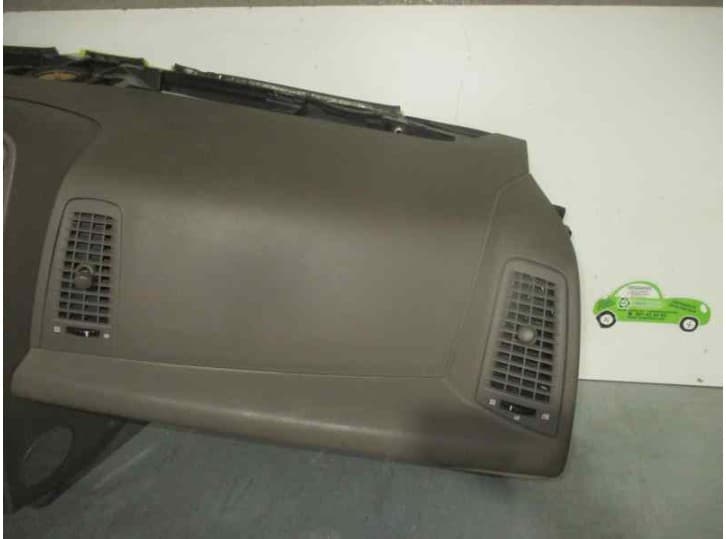 Recambio de salpicadero para cadillac srx 3.6 referencia OEM IAM  MARRON Y BEIGE 6
