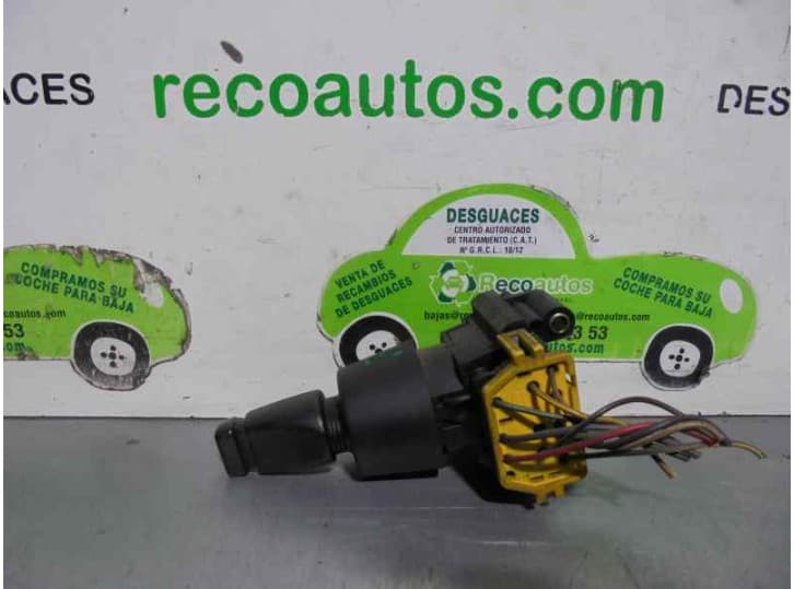 Recambio de mando limpia para ford escort berlina 1.4 referencia OEM IAM 86AG17K478AA 2