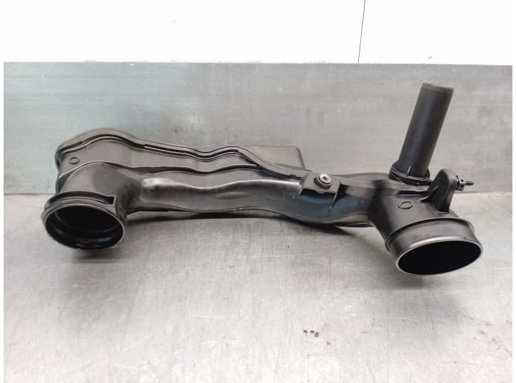 Recambio de tubo para volvo v40 hatchback (525) d3 referencia OEM IAM 31370135 31370135
