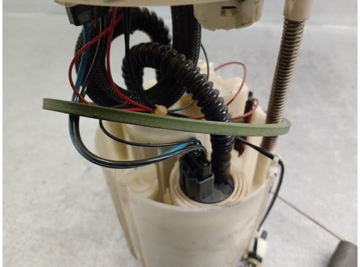 Recambio de aforador para nissan altima referencia OEM IAM 17040ZB00A 5