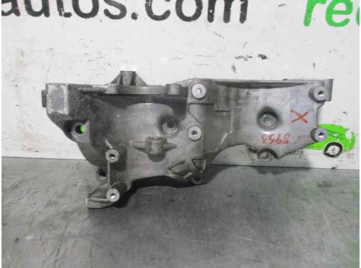Recambio de soporte alternador para audi a4 b7 (8ec) 1.8 t referencia OEM IAM 06D903143D