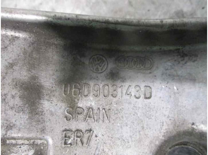Recambio de soporte alternador para audi a4 b7 (8ec) 1.8 t referencia OEM IAM 06D903143D 4