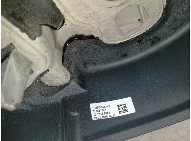 Recambio de volante para ford ka (ru8) 1.2 referencia OEM IAM 61990120A 5