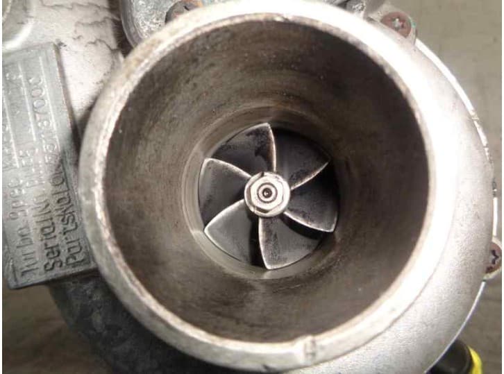 Recambio de turbocompresor para kia carnival i (up, fl) 2.9 tdi referencia OEM IAM RHF50Y9 2