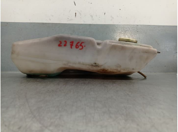 Recambio de deposito limpia para seat ibiza i (21a) 0.9 referencia OEM IAM TI31336