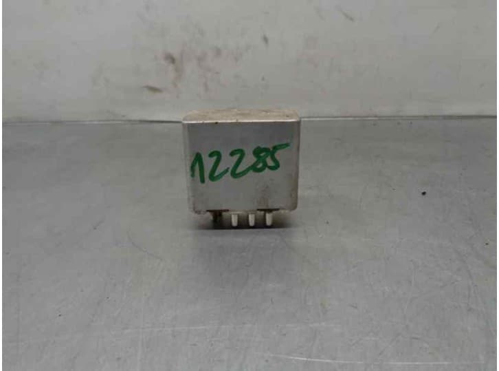 Recambio de rele para mercedes-benz /8 (w115) 240 d (115.117) referencia OEM IAM 0335320010 2