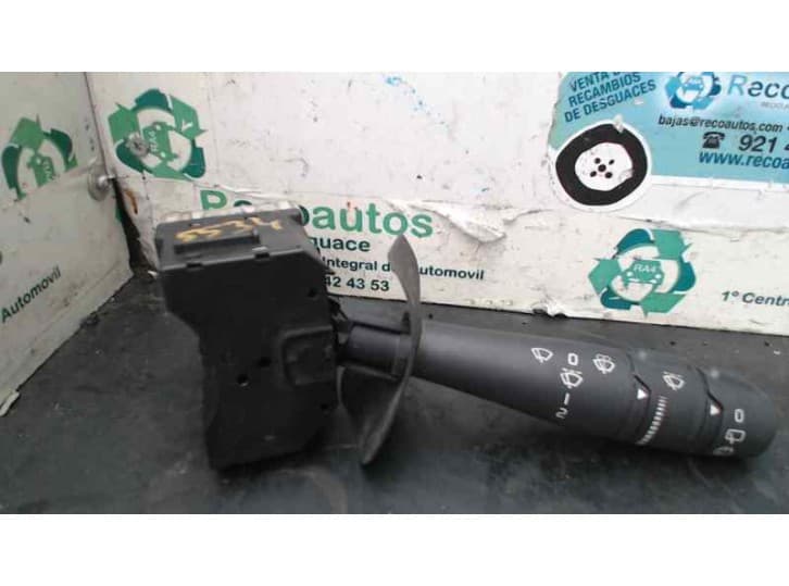 Recambio de mando limpia para renault clio ii (bb_, cb_) 1.5 dci (b/cb07) referencia OEM IAM