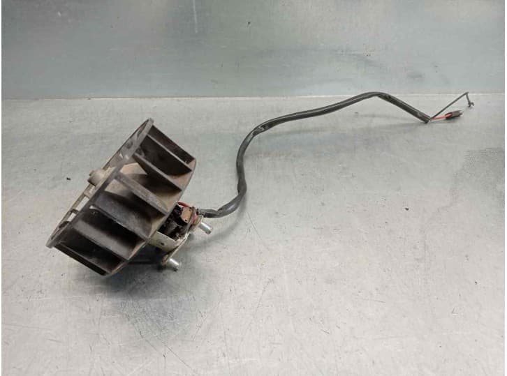 Recambio de motor calefaccion para renault 12 ts conf 847-99 referencia OEM IAM 3
