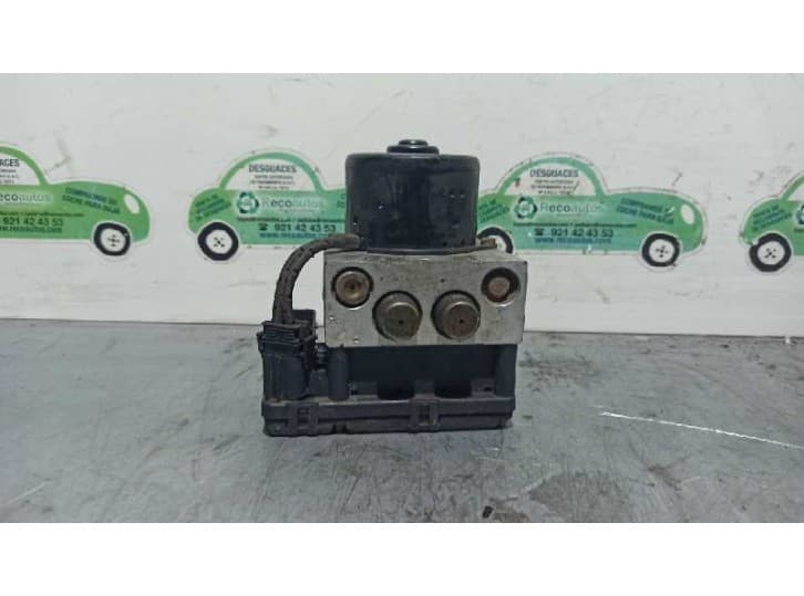 Recambio de abs para chrysler voyager (rg) crd cat referencia OEM IAM 04686702AE 3