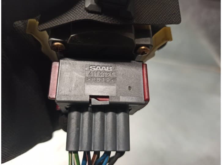 Recambio de mando limpia para saab 900 ii 2.0 i referencia OEM IAM 4114021 5