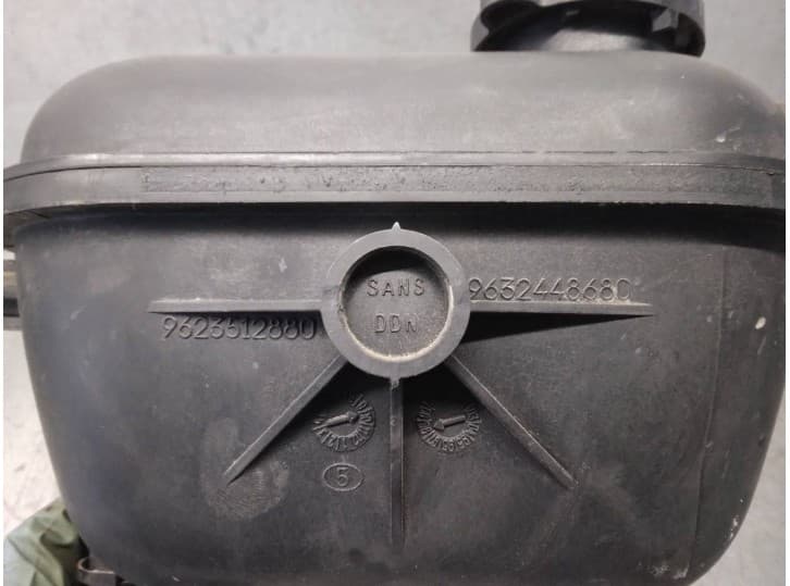 Recambio de deposito expansion para citroën xsara (n1) 1.9 d referencia OEM IAM 9623512880 5