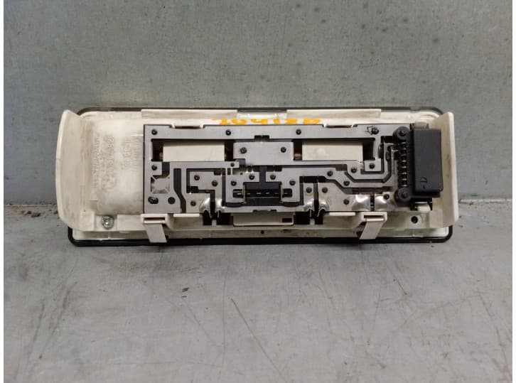 Recambio de luz interior para bmw 3 (e46) 320 d referencia OEM IAM 63318364928 2