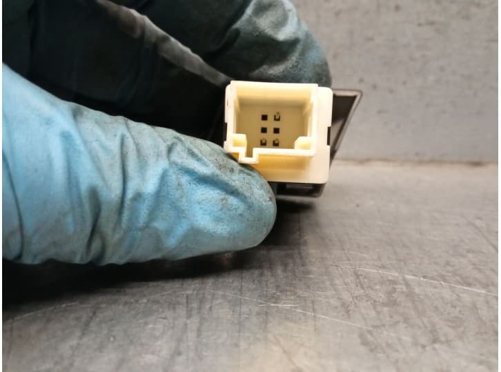 Recambio de interruptor para citroën ds5 2.0 hdi 165 referencia OEM IAM 96665447ZD 4