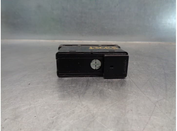 Recambio de warning para bmw x5 (e53) 4.4 i referencia OEM IAM 61318368920 2