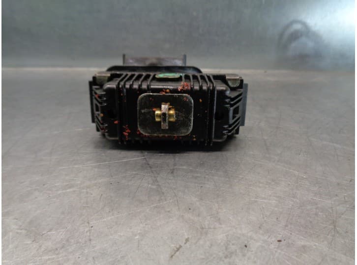 Recambio de retenedor puerta para bmw x5 (e53) 4.4 i referencia OEM IAM 51128402561