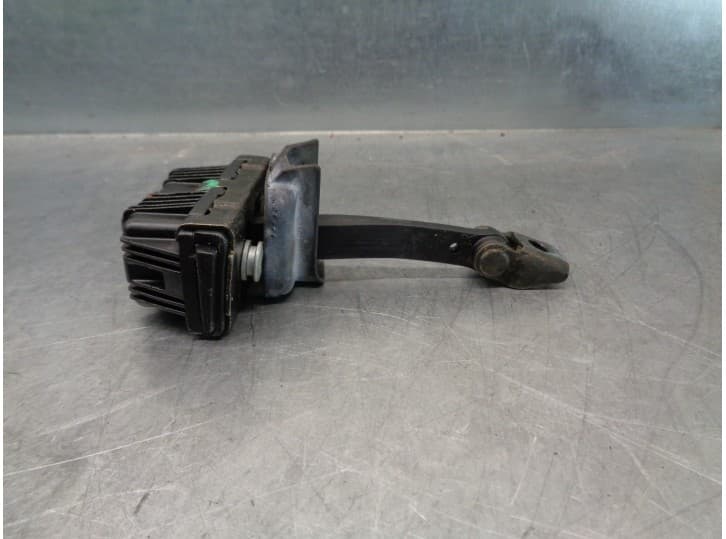 Recambio de retenedor puerta para bmw x5 (e53) 4.4 i referencia OEM IAM 51128402561 2