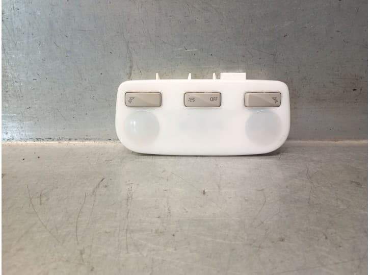 Recambio de luz interior para renault zoe (bfm_) zoe referencia OEM IAM 264300008R 264300008R
