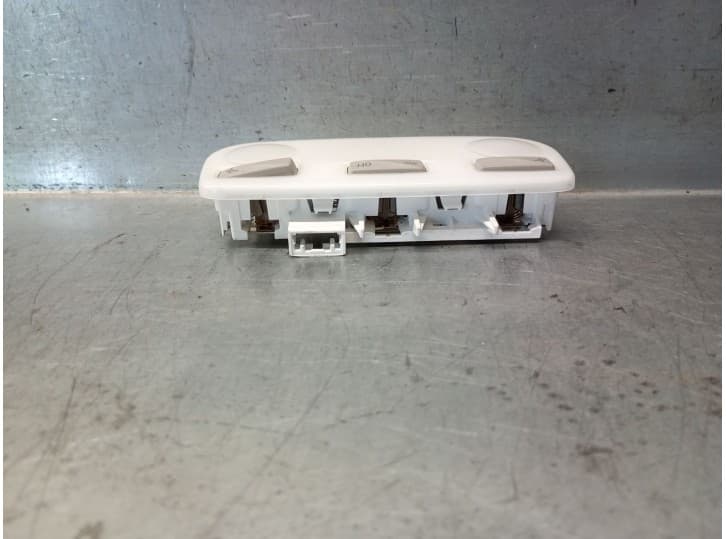 Recambio de luz interior para renault zoe (bfm_) zoe referencia OEM IAM 264300008R 264300008R 3